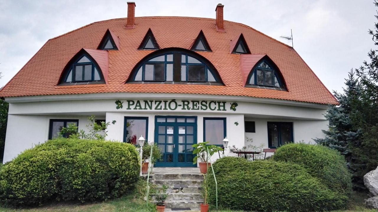 Varvolgy Panzio - Resch住宿加早餐旅馆 外观 照片